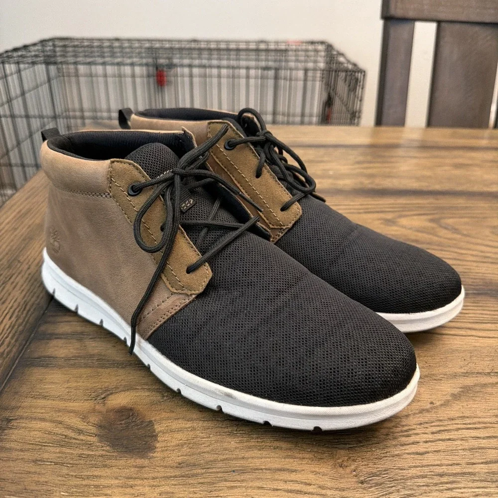 Timberland Men's 9.5 Grayson  Mid Chukka Boot Lightweight Brown Black Mesh …G7